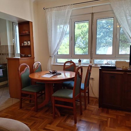 Apartment Music-Center, In The Center Of พอดโกริกา ภายนอก รูปภาพ
