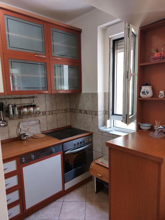 Apartment Music-Center, In The Center Of พอดโกริกา ภายนอก รูปภาพ