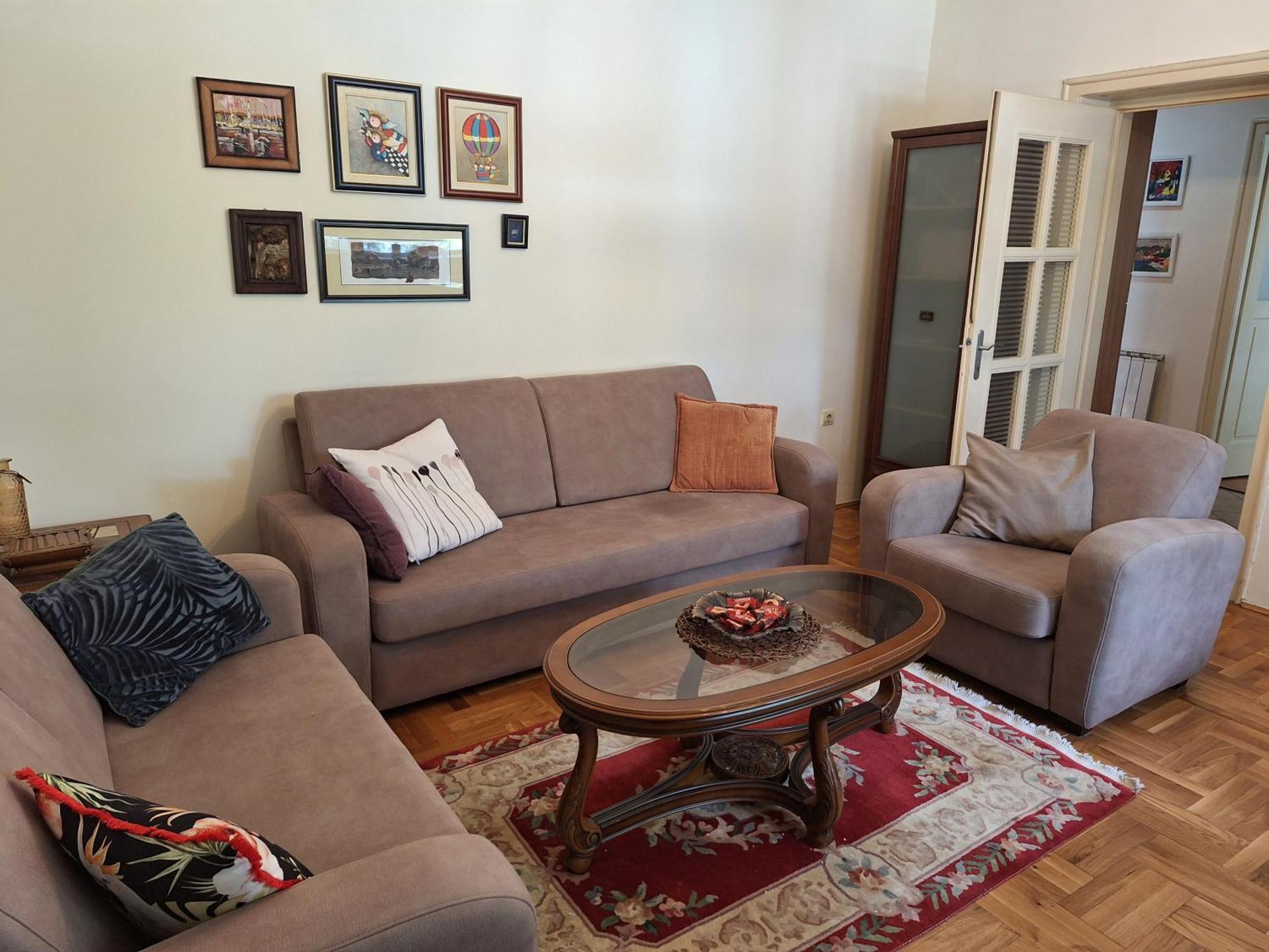 Apartment Music-Center, In The Center Of พอดโกริกา ภายนอก รูปภาพ