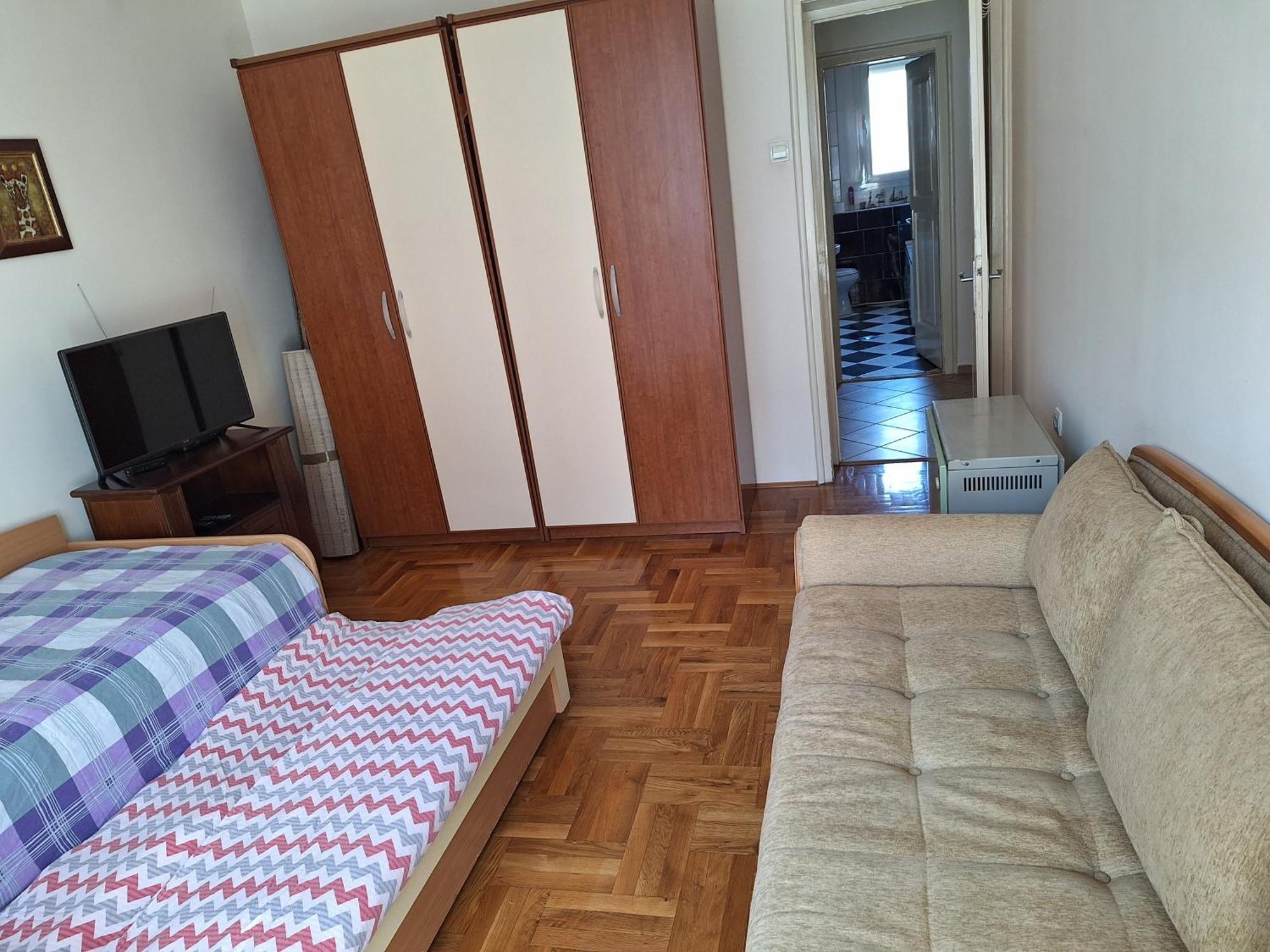 Apartment Music-Center, In The Center Of พอดโกริกา ภายนอก รูปภาพ